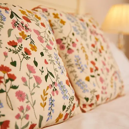 Glasswing Scoresby Whitby