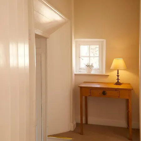 3 Bed Coastal Stay, Scoresby *